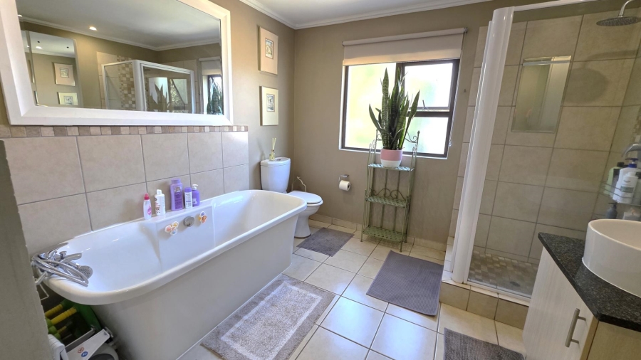 3 Bedroom Property for Sale in Leloko North West